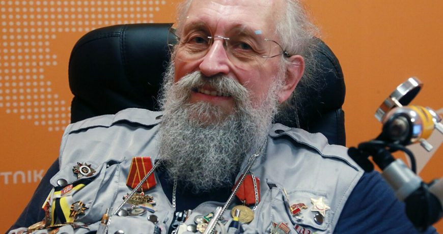 Анатолий Вассерман предложил наказывать россиян за хранение «теневых» наличных