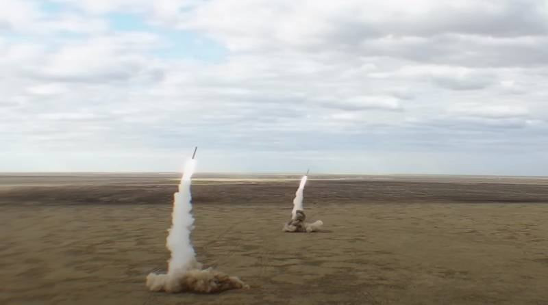 Белорусские военные прошли обучение по применению тактических ядерных боеприпасов для комплекса «Искандер-М»