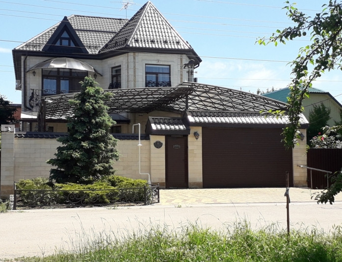 Цены на загородное жилье выросли почти на 30%