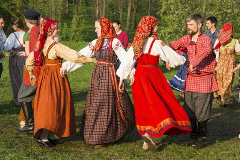 Что надо знать о празднике Лельник или Красная горка, который празднуют 23 апреля 2023 года