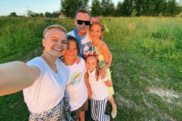 Дочь Владимира Левкина призналась, что борется с раком мозга, как и Анастасия Заворотнюк