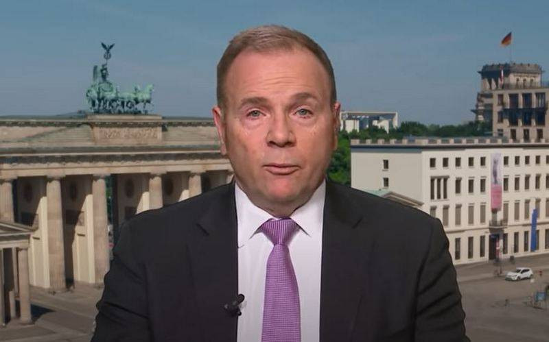 Генерал Ходжес: США и их союзникам необходим Крым для контроля над Чёрным морем