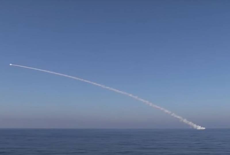 Командование ВСУ связало успех ночного удара «Калибрами» по военному объекту в Николаеве с новой тактикой ВС РФ