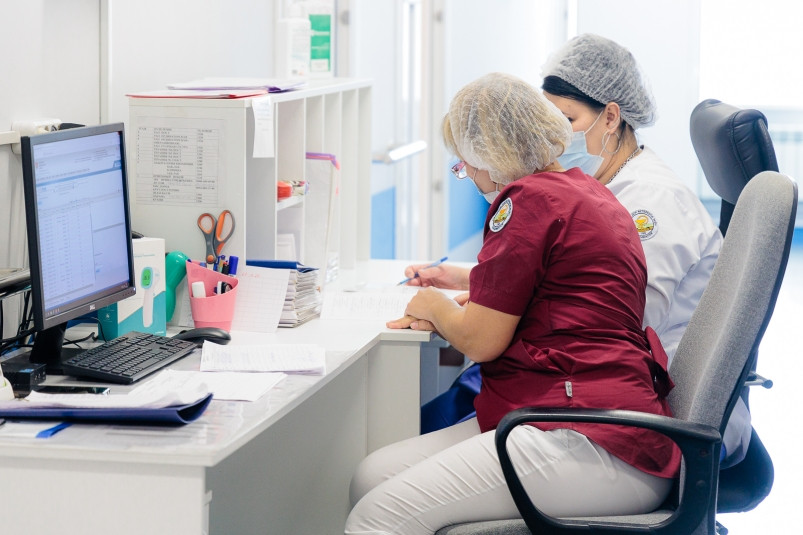 Медучреждения Приморья изменят режим работы в майские праздники