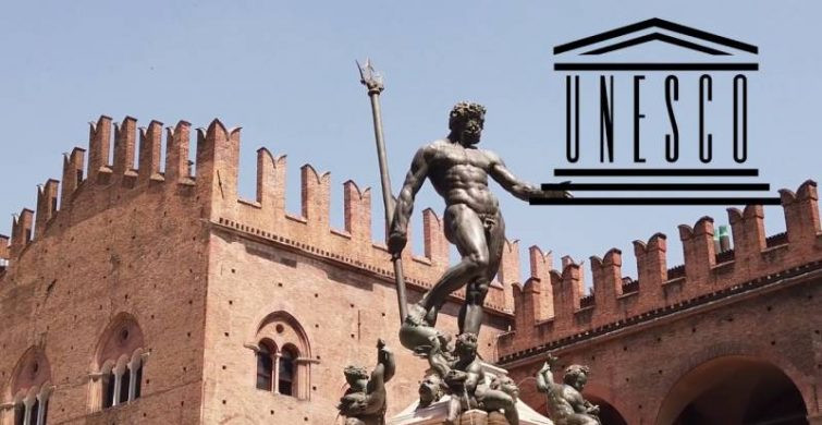 Международный день памятников и исторических мест отмечают 18 апреля 2023 года