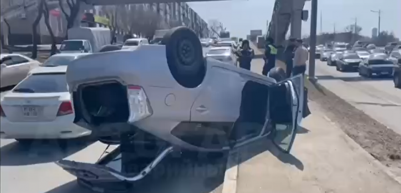 Названы причины серьезного ДТП на Некрасовском путепроводе