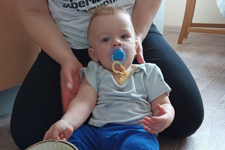 Подарите слух. Мальчику из Омска нужна помощь