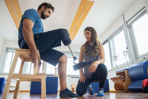 Поручению президента о реабилитации участников СВО в Петербурге грозит срыв