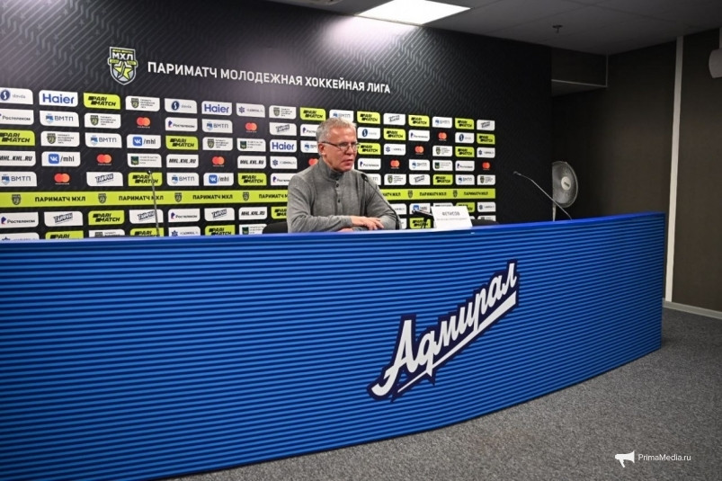 Продвигавшему большой хоккей во Владивостоке Вячеславу Фетисову исполняется 65 лет