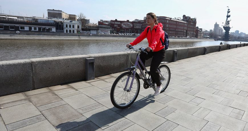 Прогноз погоды на май 2023 года: каким синоптики видят последний месяц весны в Москве и Питере