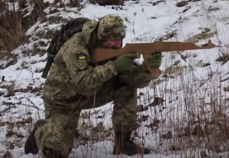 Протестующие в Кривом Роге родственники военнослужащих ВСУ: «Их бросили на передовую без ничего»