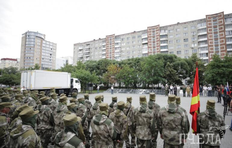 Путин поддержал предложения Турчака выровнять денежное довольствие участникам СВО