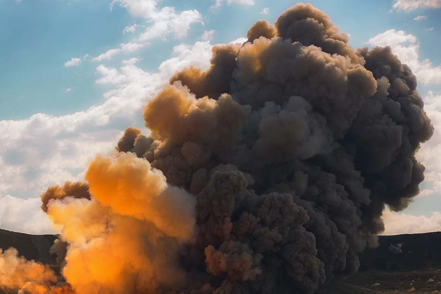 Ракетным ударом уничтожены 20 высших офицеров в Николаеве, заявил подпольщик