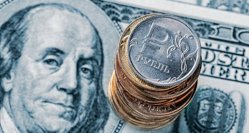 Стоит ли россиянам ждать доллар по 115 рублей уже к лету 2023 и что делать со сбережениями