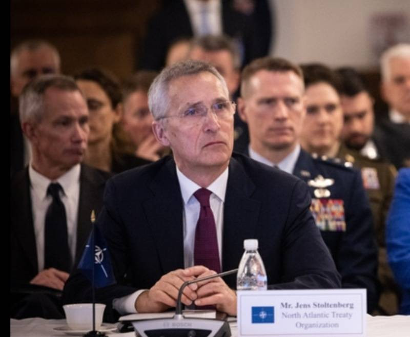 Столтенберг в своей речи намекнул на то, что Украине пора перестать оттягивать срок начала контрнаступления