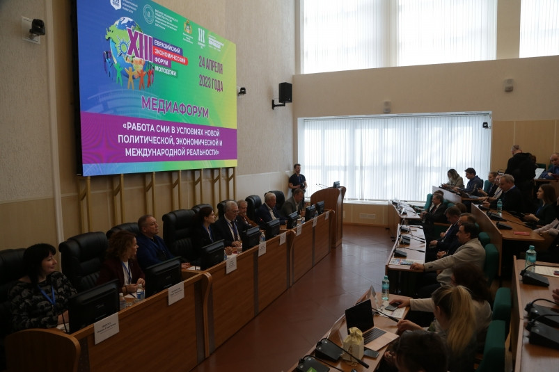 “Свобода слова является для нас базовой ценностью” – парламентарий Александр Хинштейн