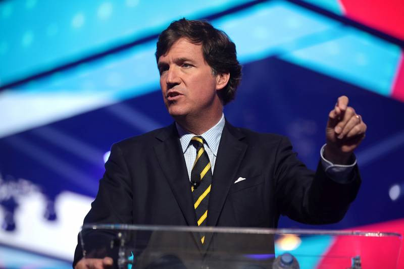 Такер Карлсон: Построенная на обмане граждан существующая политическая система США обречена