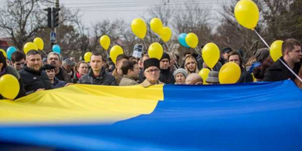 Forbes: США должны оторвать Украину от России