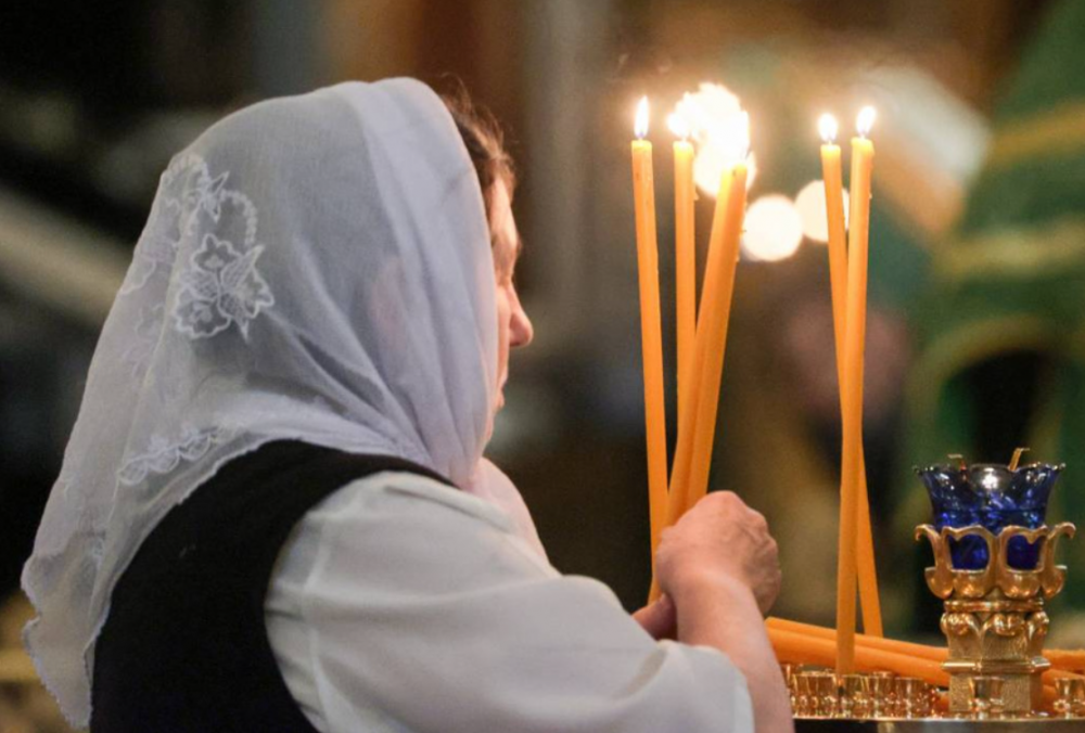 Какие молитвы можно читать на Радоницу дома