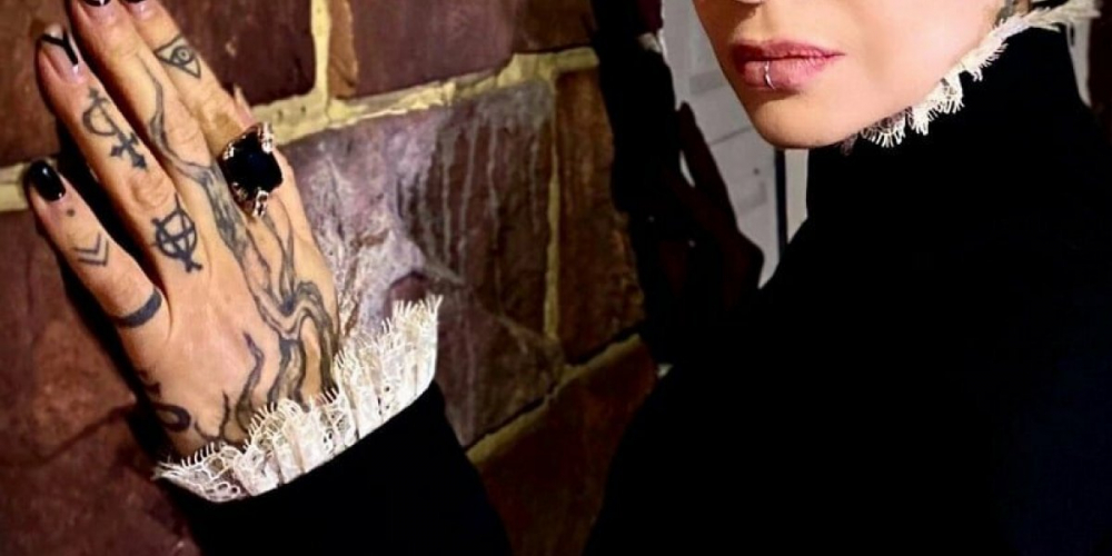 Наргиз Закирова выступила против РФ и подставила В.Дробыша