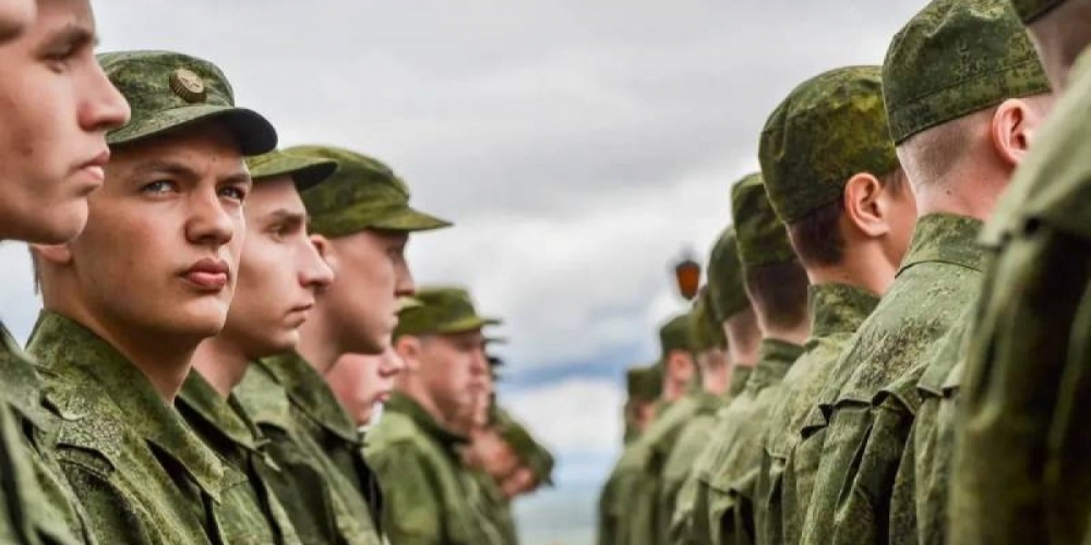 Осенний призыв в 2022 году: сколько продлится и кто под него попадает?