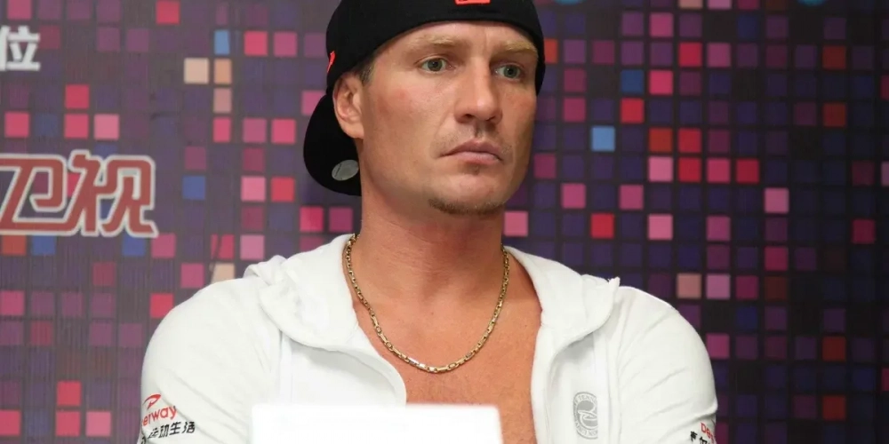 Роман Костомаров сегодня, свежие новости 25 апреля: как состояние здоровья фигуриста, что нового известно по данным на 25.04.2023