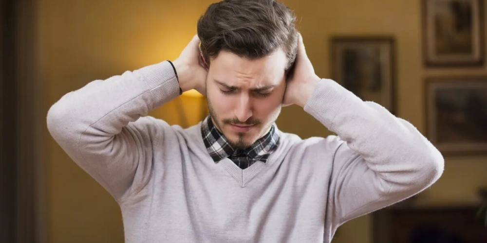 В России установят единый для всей страны запрет на шум в ночное время: куда жаловаться на не дающих спать соседей