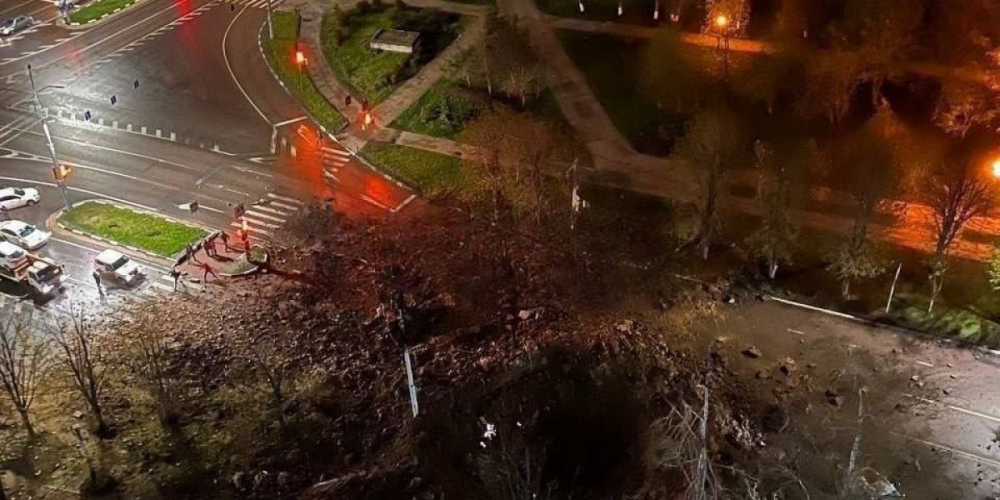 Взрыв в Белгороде 21 апреля 2023: Нештатный сход боеприпаса с самолёта Су-34, расследование Минообороны взрыва авиабомбы в центре города, причины и последствия, последние новости, фото и видео с места события