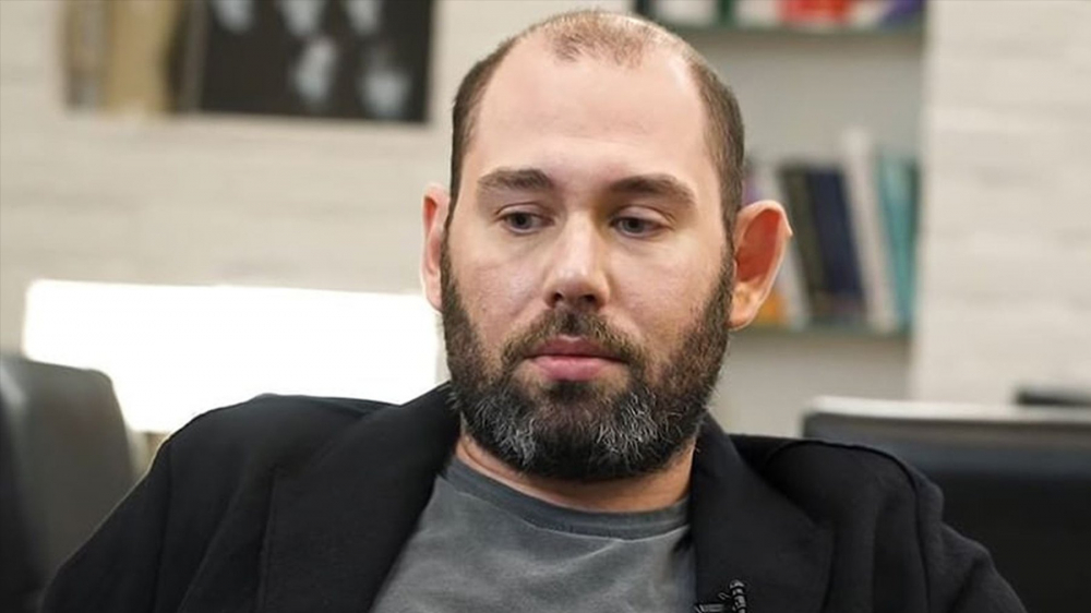 Журналист Шахназаров предложил запретить уехавшим артистам возвращаться в РФ