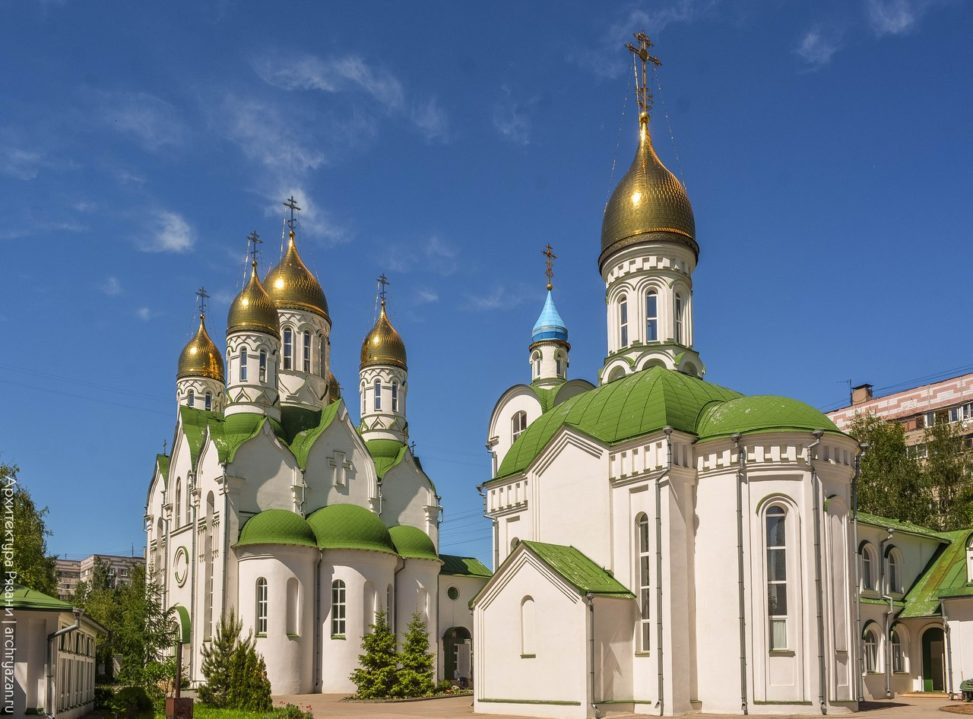 В церковный праздник Красная горка последний раз служат пасхальную литургию