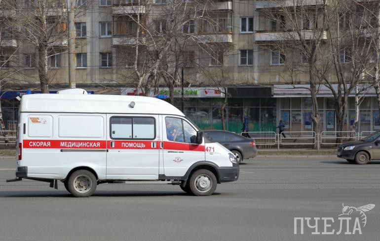 В Челябинске буйный пациент избил фельдшера скорой помощи