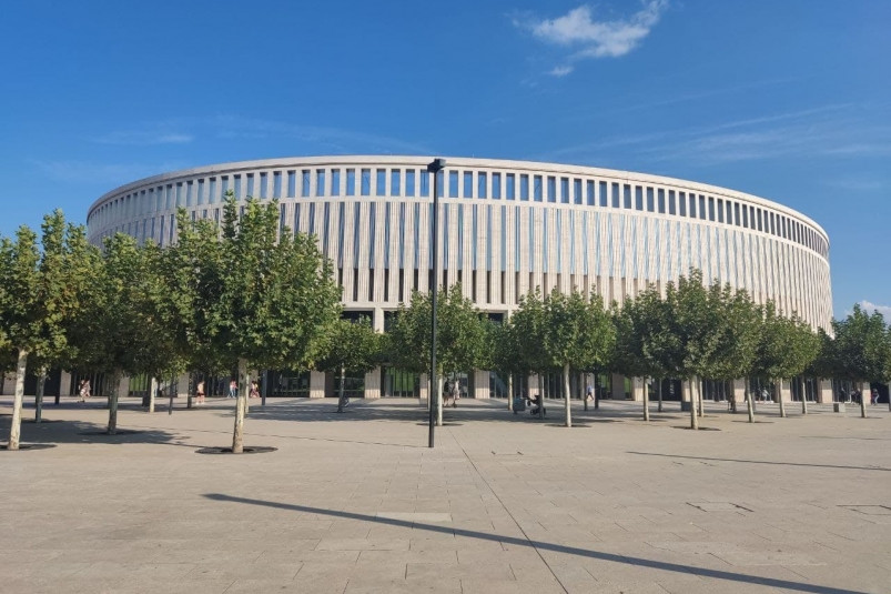 В России снова могут разрешить пить пиво на стадионах