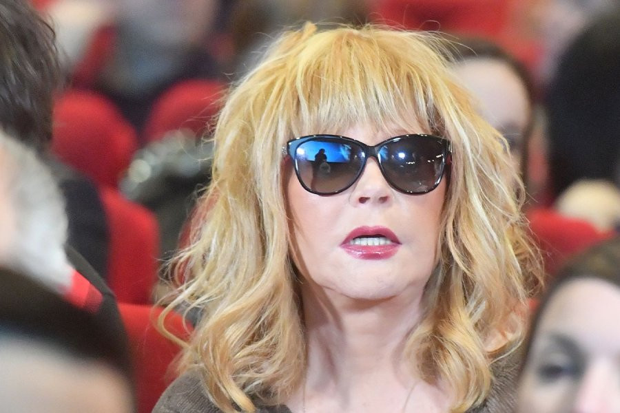 В России выбирают новую Примадонну на место сбежавшей в Израиль артистки Аллы Пугачевой