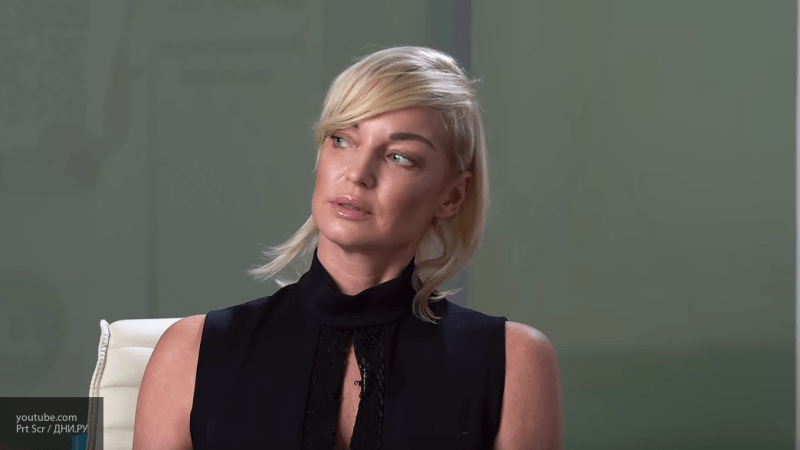 Волочкова нелепо оправдалась за свою выходку в Дивеево