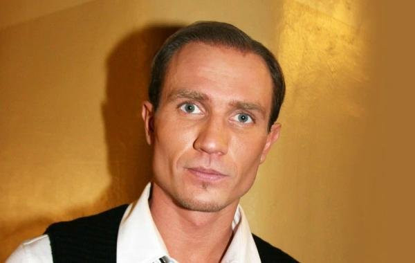 Врач-реабилитолог оценил шансы фигуриста Романа Костомарова на восстановление после ампутаций