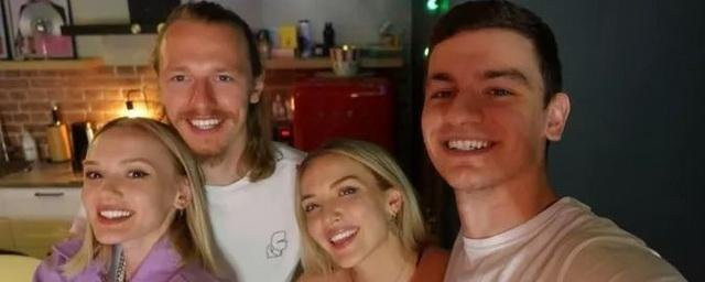 Вратарь «Краснодара» Сафонов впервые показал фотоснимок с девушкой после развода с женой