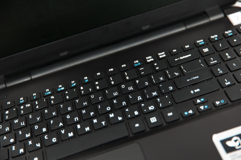 За публикацию в сети некоторых фотографий россиянам грозит новый штраф