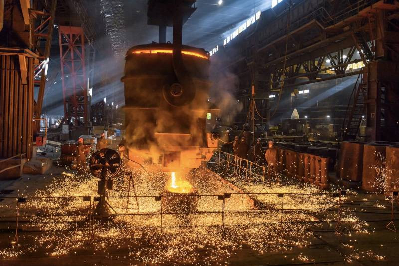 Западные эксперты меняют прогнозы по динамике промышленного производства в России на 2023 год в сторону роста