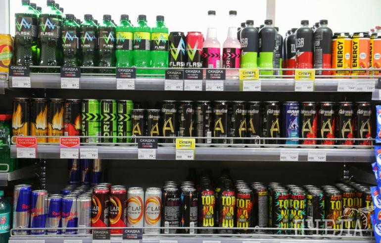 Челябинский врач рассказала об опасном влиянии энергетиков на детское здоровье