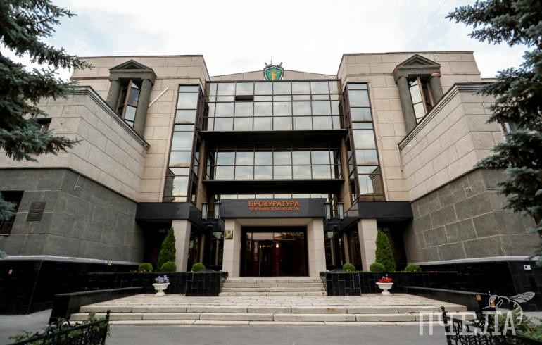 Чиновницу из Челябинской области отправят под суд за покупку непригодного жилья для сироты