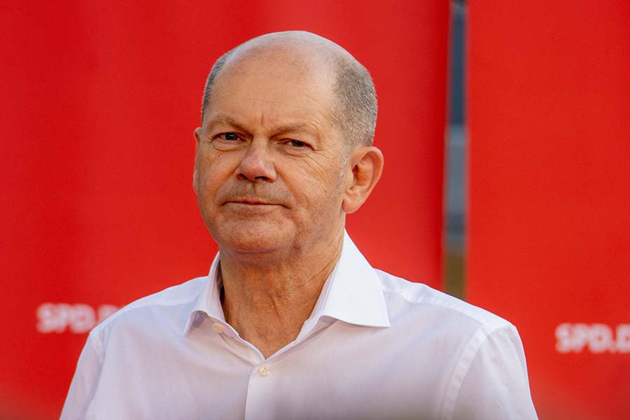 «Говорящая голова ФРГ»: Вассерман прокомментировал заявление Шольца о недопуске эскалации между РФ и НАТО