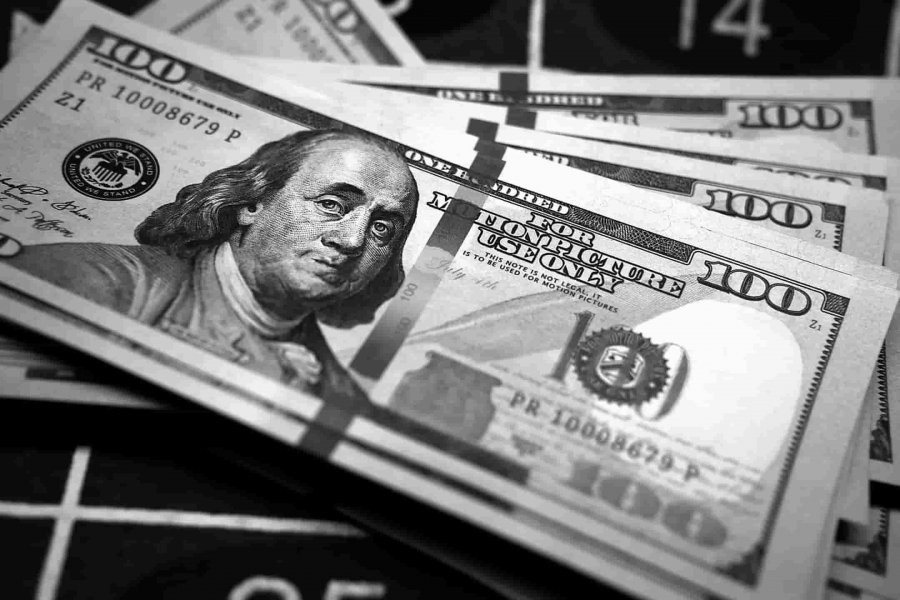 Экономист Ордов назвал максимальным рост курса доллара США до 92 рублей