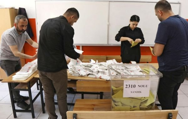 Эрдоган набрал 49,35% голосов после обработки всех бюллетеней на выборах президента Турции