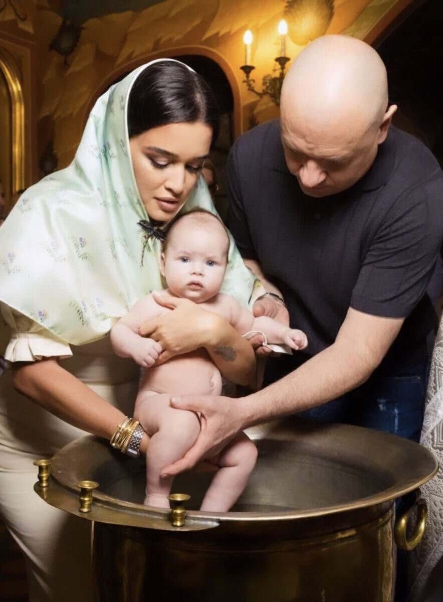 Ксения Бородина стала крестной мамой дочери Ольги Орловой