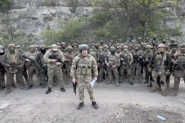 «Мы вынуждены передать позиции»: Пригожин планирует вывести подразделения ЧВК «Вагнер» из Бахмута 10 мая