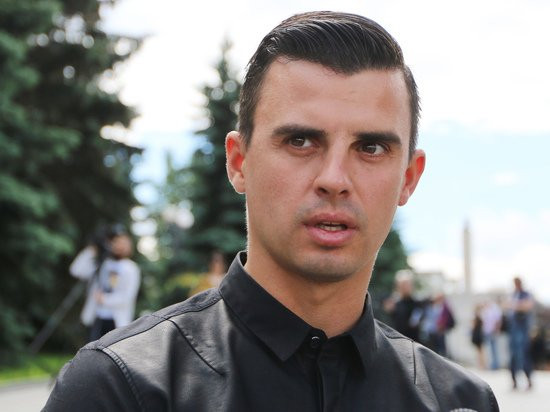 РИА Новости опубликовало полный список продолжающих выступать в РФ артистов с Украины