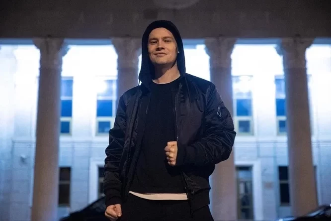 SHAMAN прилетел в Екатеринбург на концерт в честь Дня Победы