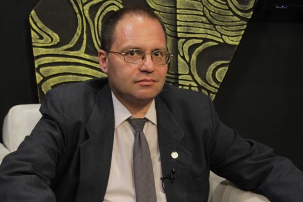 Соловейчик назвал планы Смольного расширить КРТ на садоводства попыткой захватить земли под новое строительство