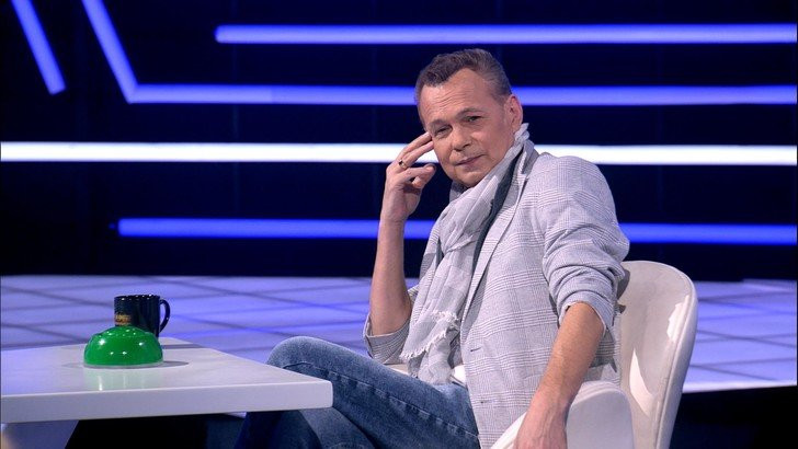 StarHit.ru: Победивший онкологию певец РФ Владимир Левкин рассказал, почему ютится у друзей