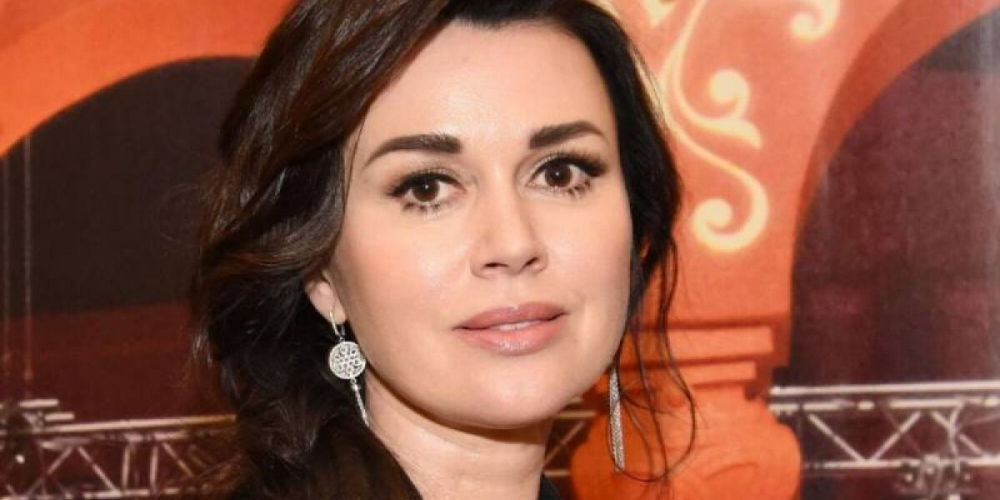 Анастасия Заворотнюк: жива или нет, что известно о лечении и болезни — последние новости о здоровье актрисы в мае 23 года